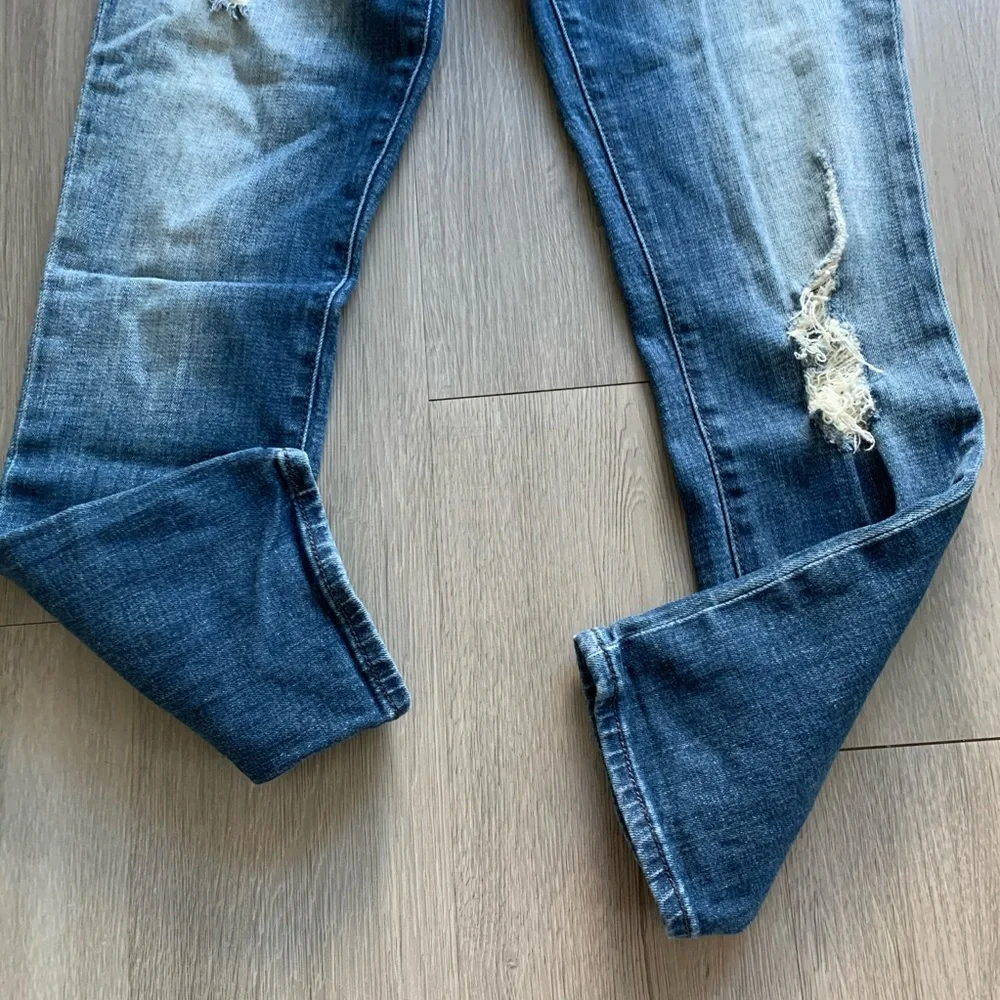 Kut from the Cloth Reese Ankle Straight Leg Distressed Jeans Blue - Picture 2 of 7
